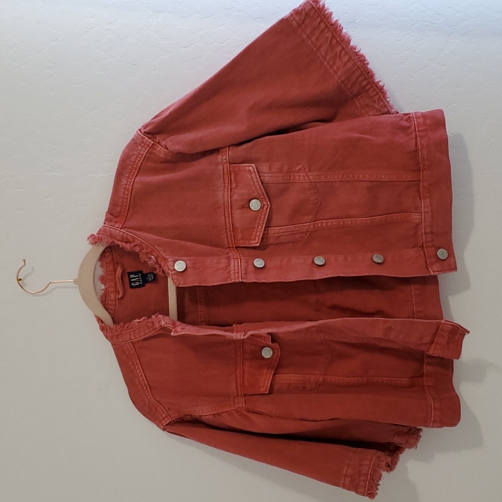 Sold!Gap Denim Jacket|Size: M| Faded Red
